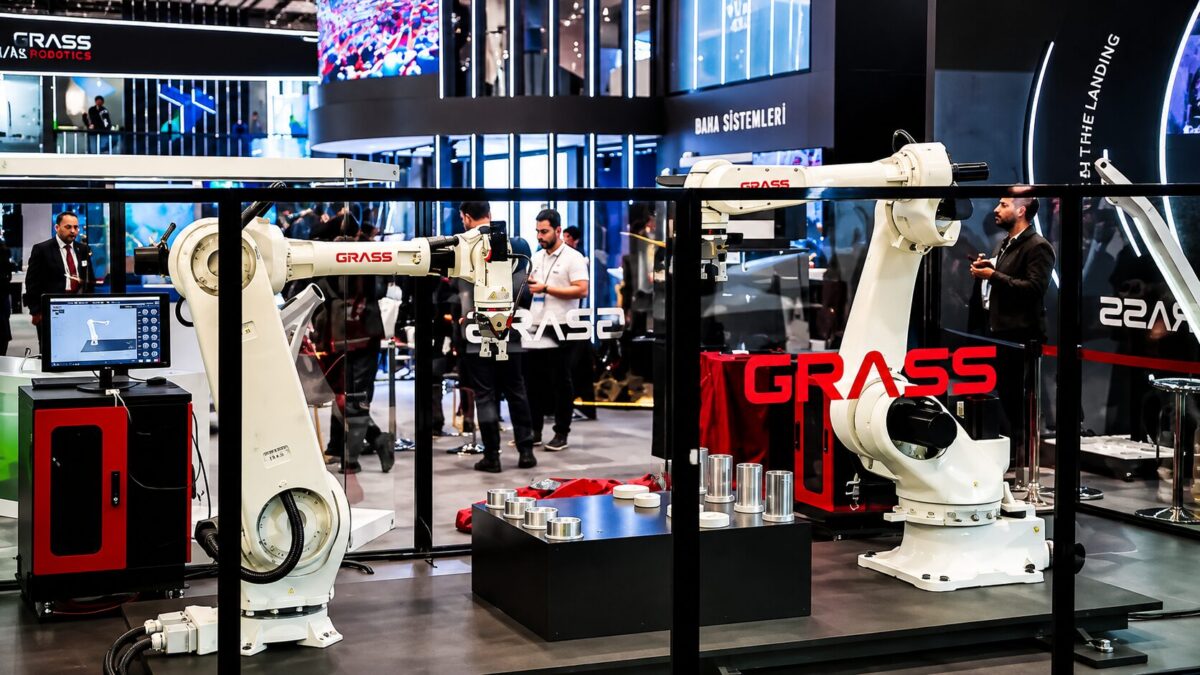 GRASS robots SR40 and SR80