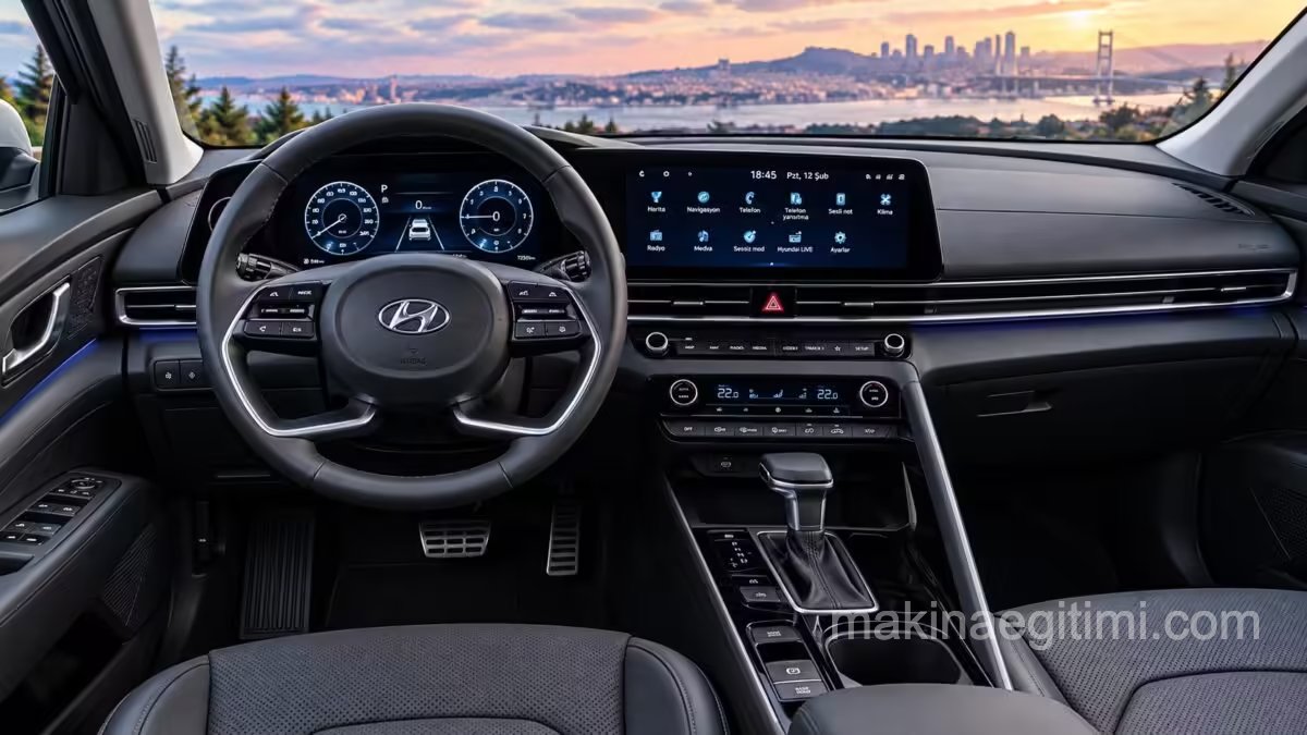 hyundai elantra iç mekan sürücü kokpiti